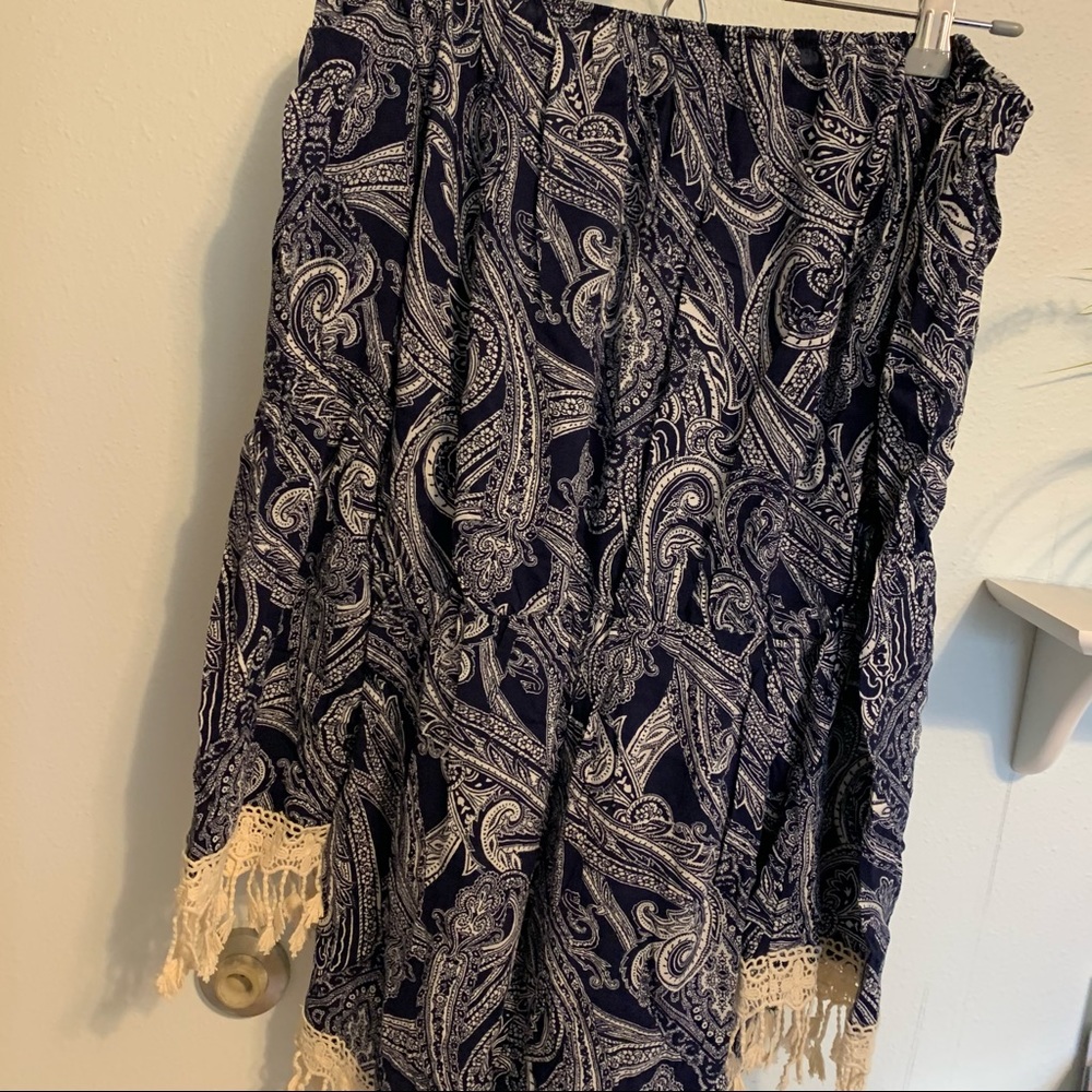 Romper - Picture 2 of 3